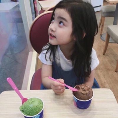 流泪不一定还是因为伤心(可爱呆萌的小女孩头像最新)