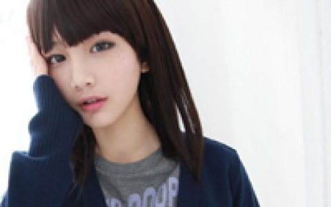 放不下这份冷漠_非主流唯美好看女生QQ头像
