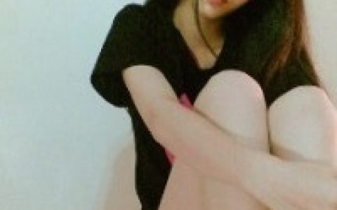 我爱这哭不出来的浪漫_非主流伤感女生QQ头像