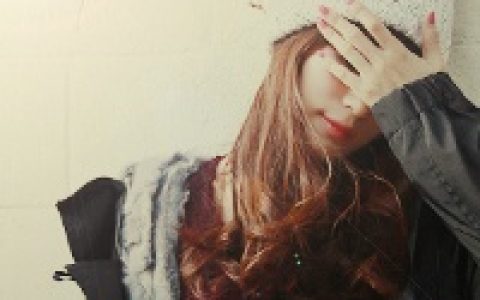 揭开心里的那道暗疮_唯美意境女生QQ头像