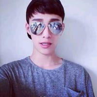 男生头像大全最新版的(帅气耍宝男生个性头像)