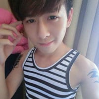 爱让你坚持住了那些你本坚持不下去的事情(阳光帅气的暖男头像)