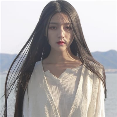 一见如故生万千欢喜心(长发女生头像清新自然甜美风)
