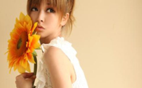 迷路的前方没有列车_好看唯美的非主流女生QQ头像