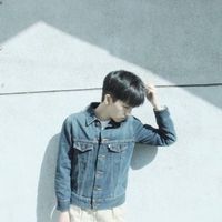 喜欢你的这些日子就像一本病例(90后情侣个性头像一男一女)