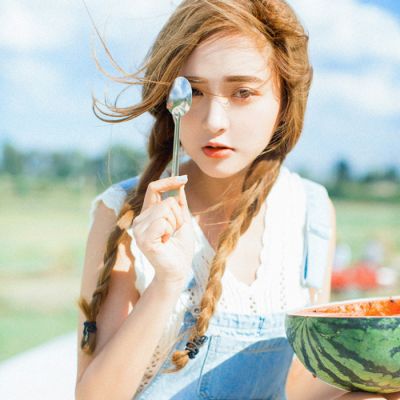 姐妹如手足男人如衣服(青春少女可爱头像高清闺蜜一人一张)