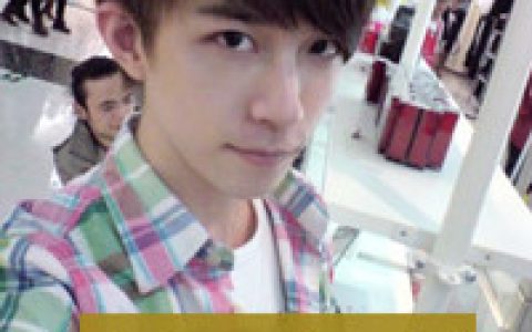 就算痛也要笑的毫无瑕疵(最新带字抖阴男生个性头像)