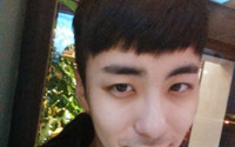 一个人的愚人节该如何度过(孤单男生抖阴个性头像)