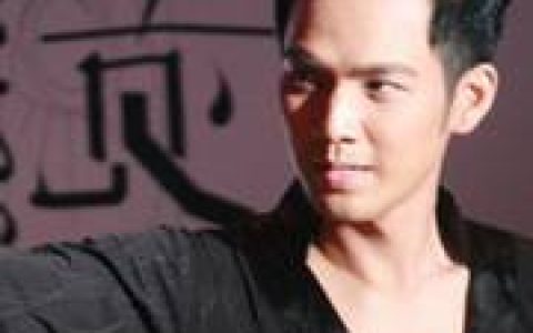 因为谁多停留一秒(QQ帅气男生唯美头像)
