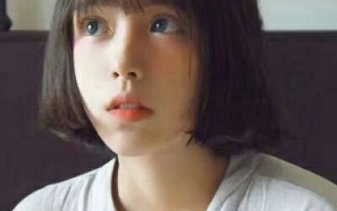 没有人一路单纯到底(好看有气质的美女头像短发个性)