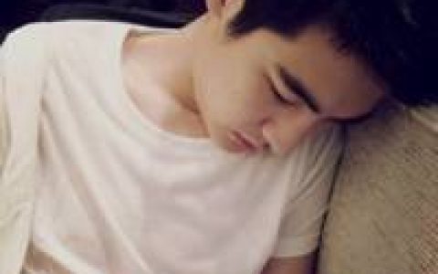 我是你想不到的无关痛痒(忧郁纯情的抖阴男生头像)