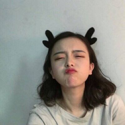 撒娇的女人更好命(爱撒娇的可爱萌妹子头像大全)