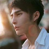 自以为刻骨铭心的回忆(帅气的欧美抖阴男生头像设计)