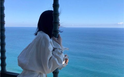 谁的眼睛里才g熟悉A风景(女生唯美侧面头像精选)
