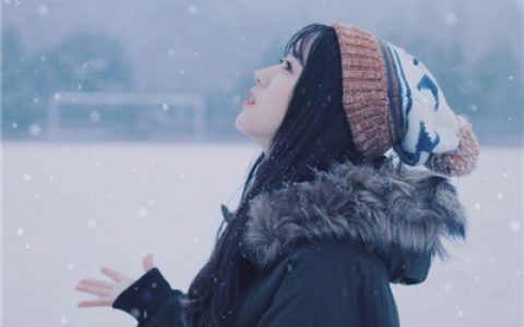 那叫心脏的地方装的都是你(超级唯美有意境雪花头像大全)