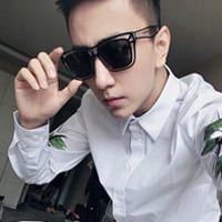 我甜蜜的在想你(伤感帅气的男生抖阴头像)