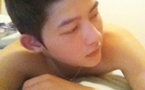 心里潜伏着一个深渊(帅气的男生抖阴头像大全)