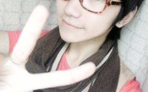 沉默是因为心被掏空(90最爱的阿宝色男生头像)