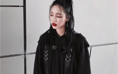 回忆中的你像梦中一样模糊(好看女生超拽霸气头像最新)