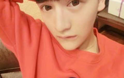 帅气男生头像发布中心(超拽的男生头像)