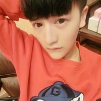 帅气男生头像发布中心(超拽的男生头像)