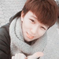 为你的迷人笑容着迷(时尚帅气的大男孩扣扣头像)