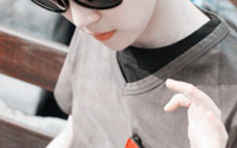 我的未来是一片空白(忧郁伤感男生扣扣头像大全)