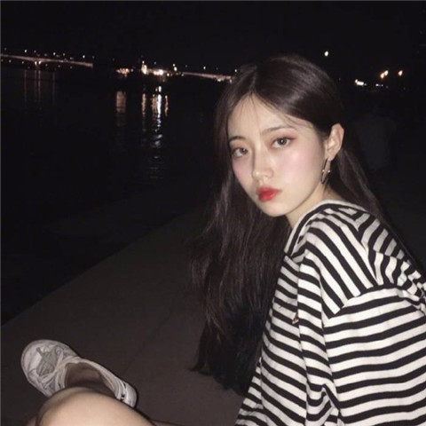 霸气不失可爱的女生快手头像(480×480图片快手头像女生霸气)