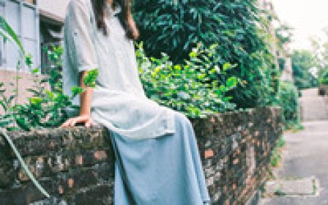 用最真实的自己遇见最正确的人(小清新的长发女生随性头像)