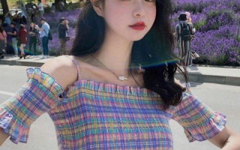 抱紧点我怀里才是人间(紫色系女生头像优雅好看)
