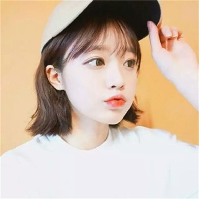 最流行的短发女生图片头像(超甜美可爱短发女生头像小清新)