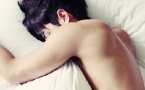 不做第二个谁(非主流男生静态头像_只做第一个我)