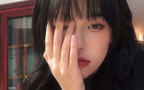逆风的方向更适合飞翔(时尚气质女生头像超好看)