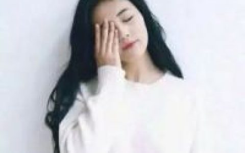 你陪我经历过什么(女生头像小清新唯美白衣)
