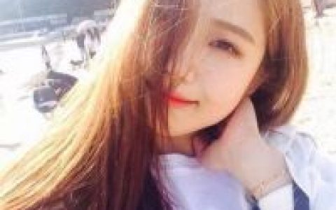 总有一天会笑着说出来(小清新带笑容女生头像图片高清)