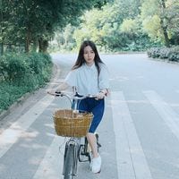 也许他只是暧昧成瘾(唯美女生小清新头像森系)