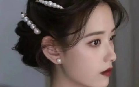 憨憨傻傻的女头超萌合集精选(可爱又憨憨的头像女真人精选)