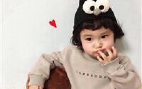 不知道该想什么所以我想你了(萌萌的小女孩头像戴头饰大全)
