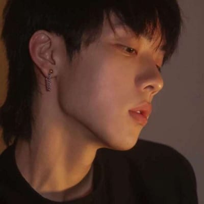 超级优质的男神必备头像合集(ins风男生头像大全很潮流真人精选)