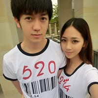 有时候快乐是需要假装的(抖阴情侣头像一男一女两张)