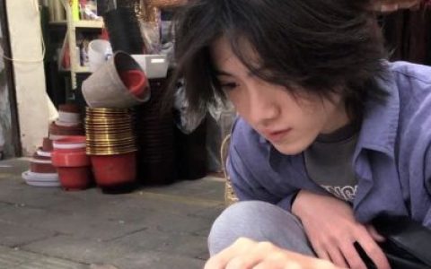 在泛泛之交里做那个最特别的靓仔(男生高冷又帅气的气质头像合集)