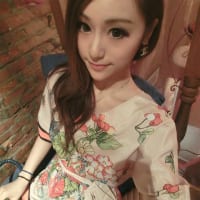 烟雾袅绕的是寂寞(情侣头像大全最新版的)