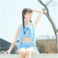 七月晚风月下秋千(抖阴超可爱小萝莉头像女生)