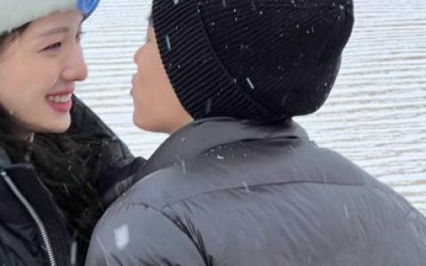 下雪情头超级的幸福(适合冬天用的雪景情头甜蜜)