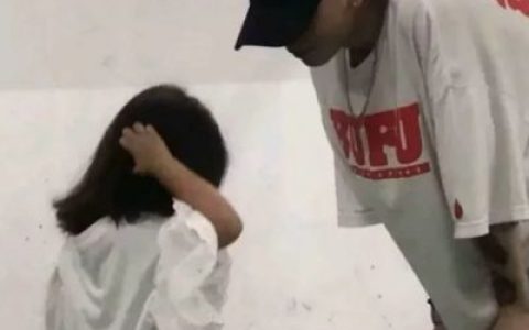 时间本无事一切在人心(情侣头像最新版一男一女真人)