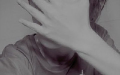 再吵再闹不说分手(幸福甜蜜情侣头像一男一女)