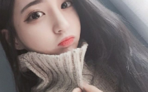 插画里的情侣好辛福(天然氧气系可爱女生小清新头像)