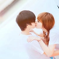 我仿佛听到全世界崩溃的声音(情侣A可爱头像一对两张)