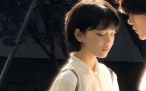 没什么怀念不怀念该翻篇儿了(复古氛围情侣头像简约唯美)