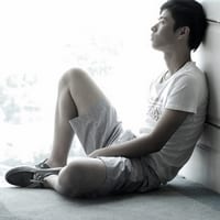爱情的苦谁人能懂(情侣A头像一对两张)